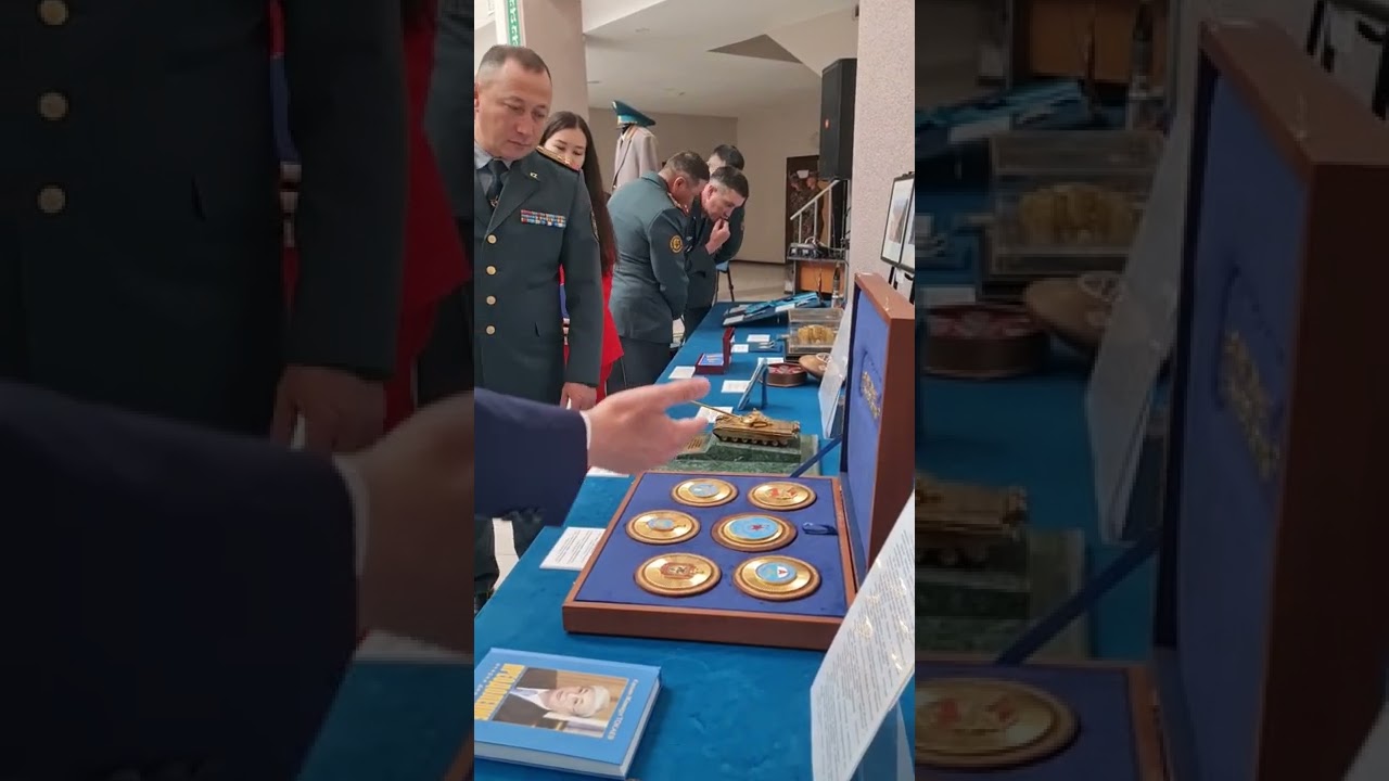 В Щучинске прошла выездная выставка «Воины Великой степи», организованная Библиотекой Елбасы